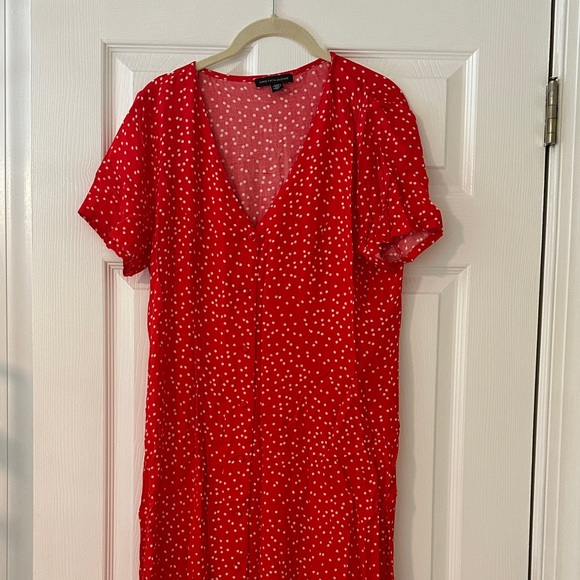 Saks Fifth Avenue - Red & White Scattered Polka Dot Midi Dress - Size 6 - Picture 7 of 7